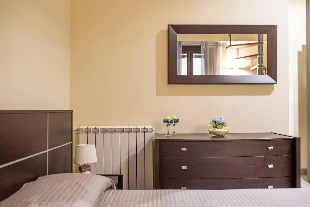 Domus Ameliae Cozy And Charming Apt At Cathedral Apartment Palermo