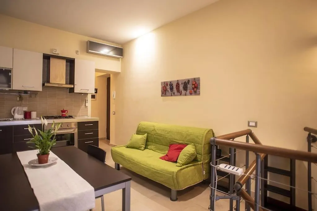 Domus Ameliae Cozy And Charming Apt At Cathedral Apartment Palermo Italy
