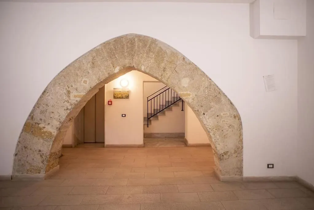 Domus Ameliae Cozy And Charming Apt At Cathedral Apartment Palermo