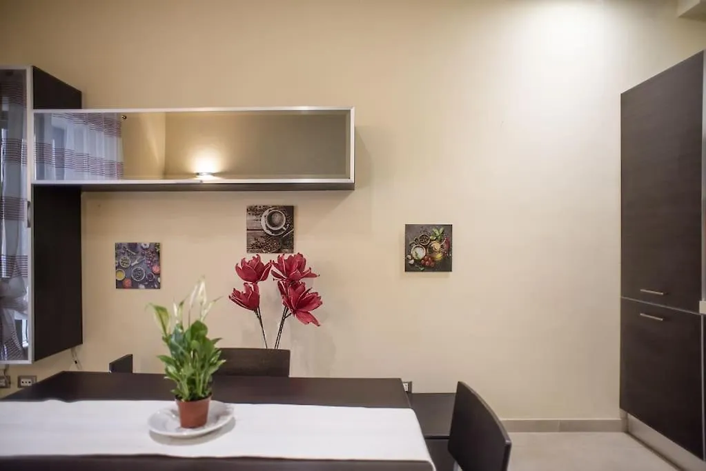 Domus Ameliae Cozy And Charming Apt At Cathedral Apartment Palermo