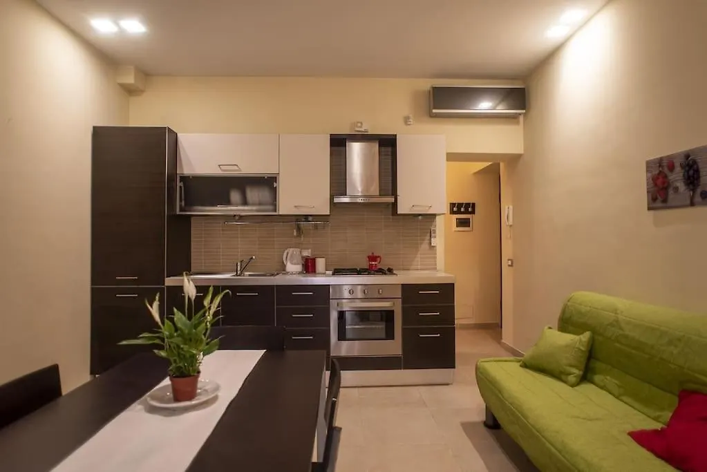 Domus Ameliae Cozy And Charming Apt At Cathedral Apartment Palermo 0*,